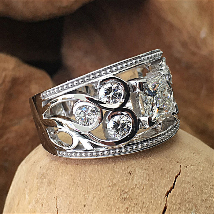 Vintage hollow zircon flower ring full circle ring