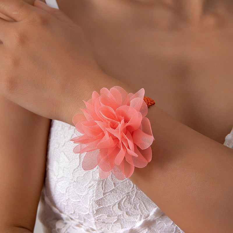 New Design Puffy Flower Bracelet - Single-Layer Velvet Lace Arm Chain Jewelry for Women