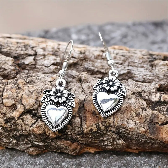 Pendientes retro transfronterizos Pendientes de flores de amor negras Ganchos para la oreja en forma de corazón europeos y americanos