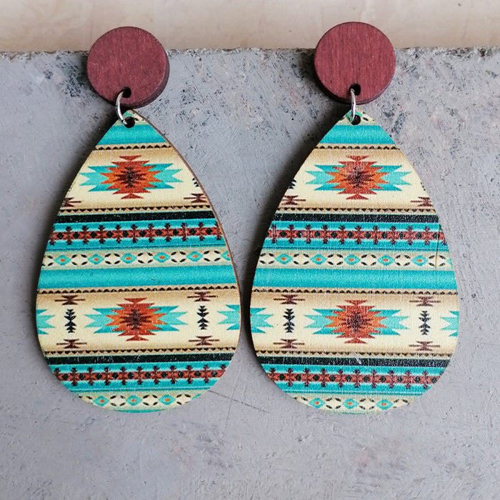 Wooden textured earrings