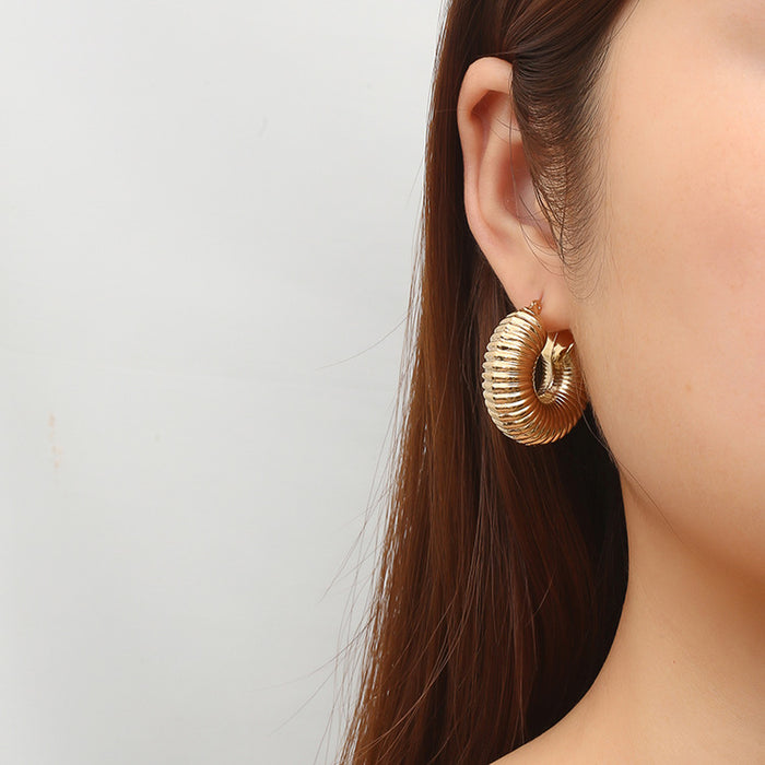 Threaded stainless steel hollow earrings 18K gold vintage earrings