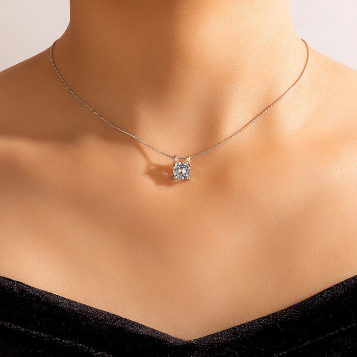 Collar de circonitas en forma de corazón para mujer: cadena minimalista con colgante de piedras preciosas