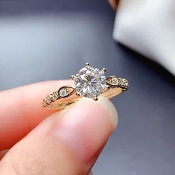 Anillo de bodas romántico con circonitas de ocho corazones y ocho flechas