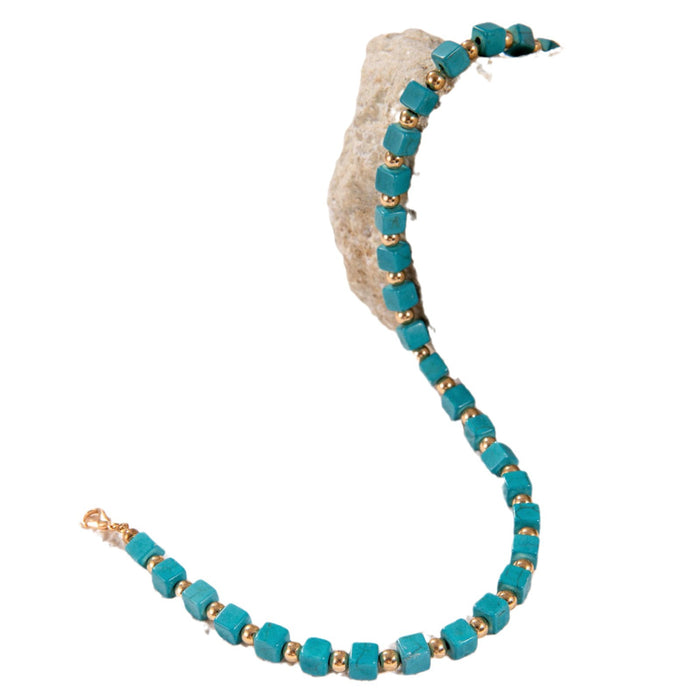 French Vintage Turquoise Beaded Necklace with Simple Design