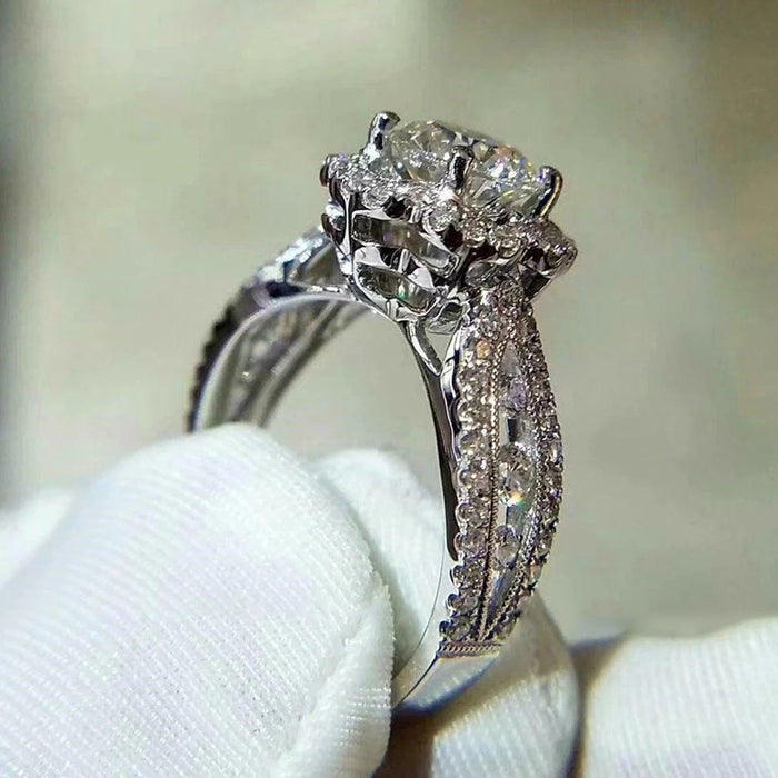 Gypsophila Flower Ring Micro-inlaid Zirconia Fashion Wedding Ring