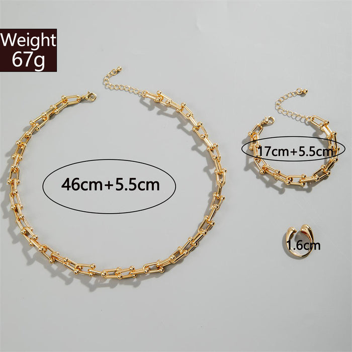 Bold U-Shape Chain Necklace and Gold Open Ring Set