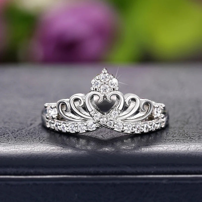 Anillo de corona de princesa con diseño de nicho femenino, anillo de flores de amor