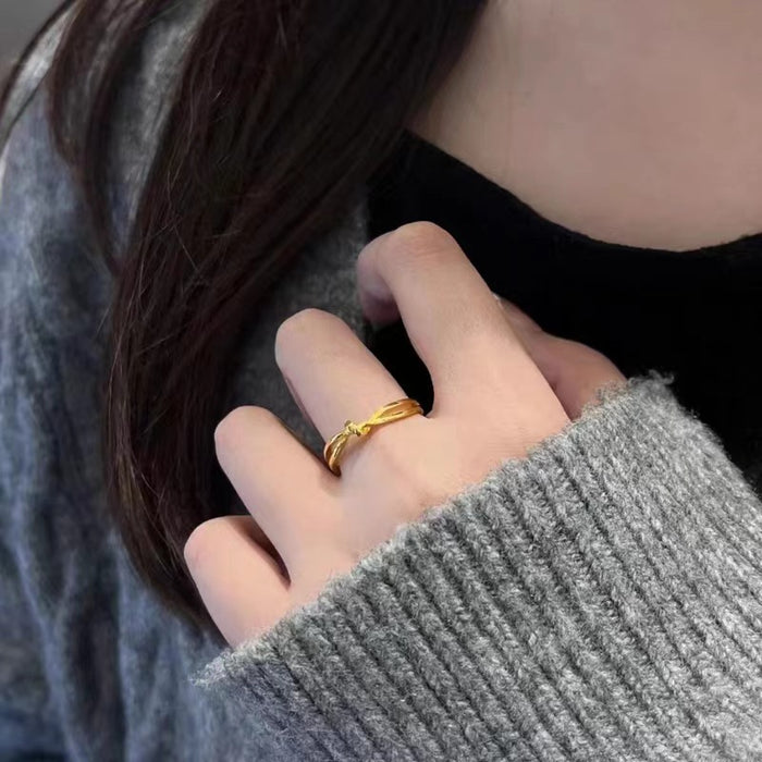 Wholesale stainless steel and titanium steel knotted and twisted ribbon rings