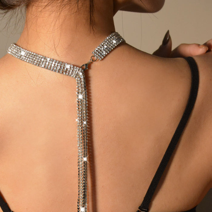 Collar largo con borlas de diamantes de imitación: gargantilla moderna con un colgante brillante para mujer