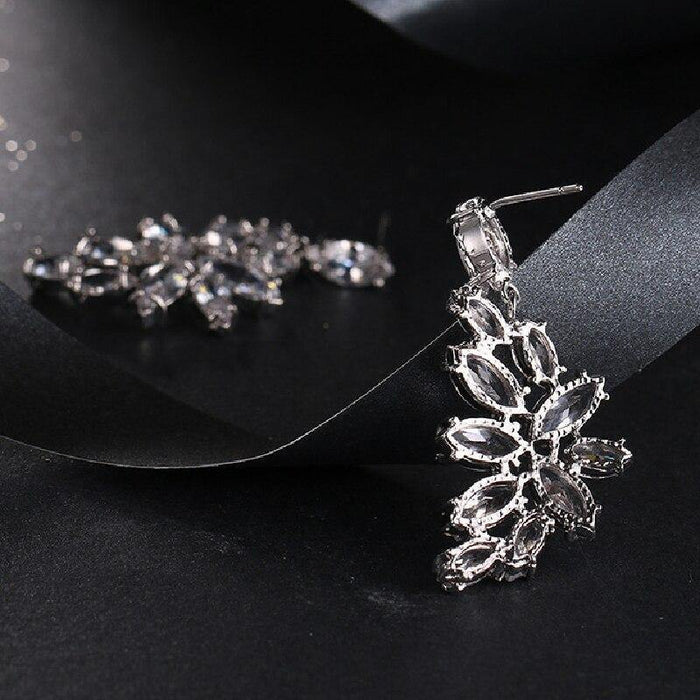 Leaf tassel earrings elegant earrings for women