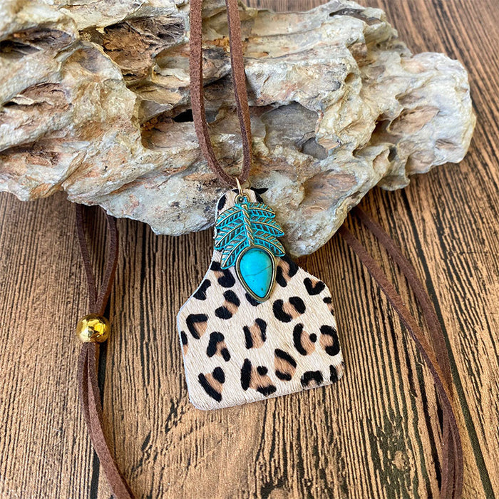 Western Cowboy Necklace with Turquoise and Pearl on Leather Cord - High-End Unique Style