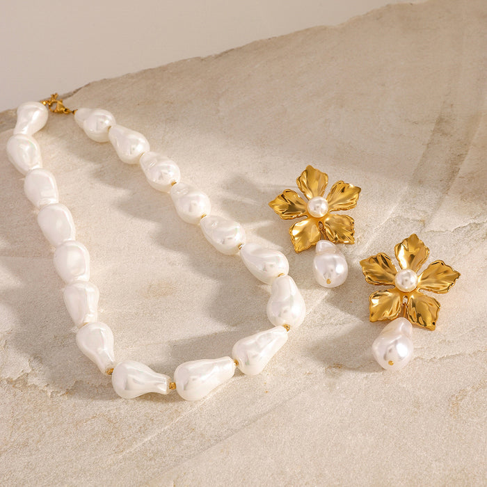 18k gold pearl flower earrings, Baroque retro light luxury necklace design