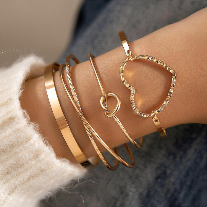 Butterfly and Geometric Heart Bracelet Set – Simple and Luxurious