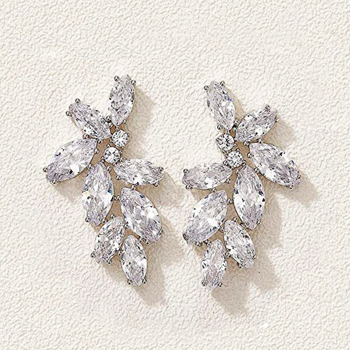 Butterfly Earrings Hollow Zirconia Mini Earrings