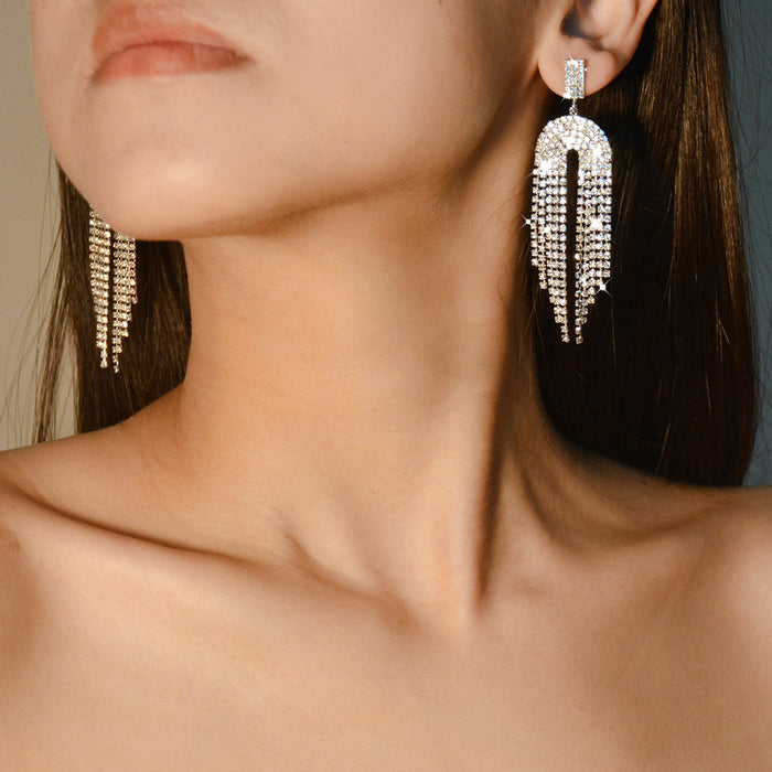 Full Rhinestone Tassel Earrings - Elegant Dangles for a Modern Style