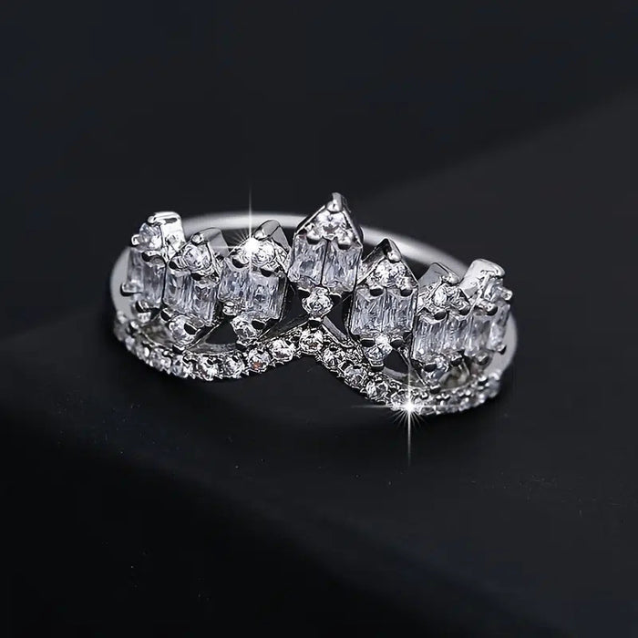 Royal Feather Crown Women's Ring V-Shaped Crown Temperament Wedding Ring Engagement Accessories