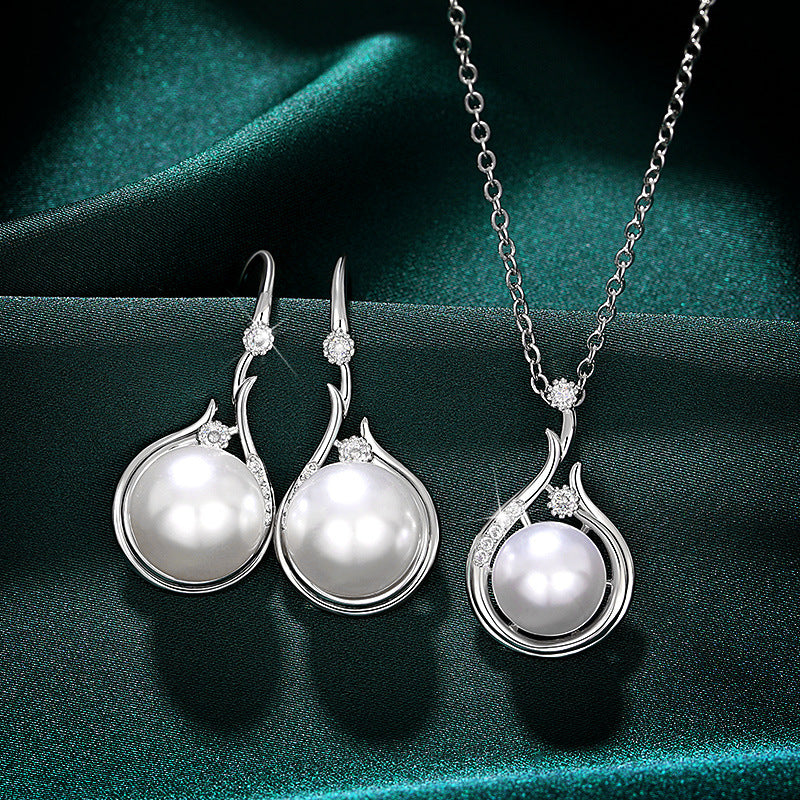 Imitation pearl earrings, luxurious ladies' Mother's Day gift