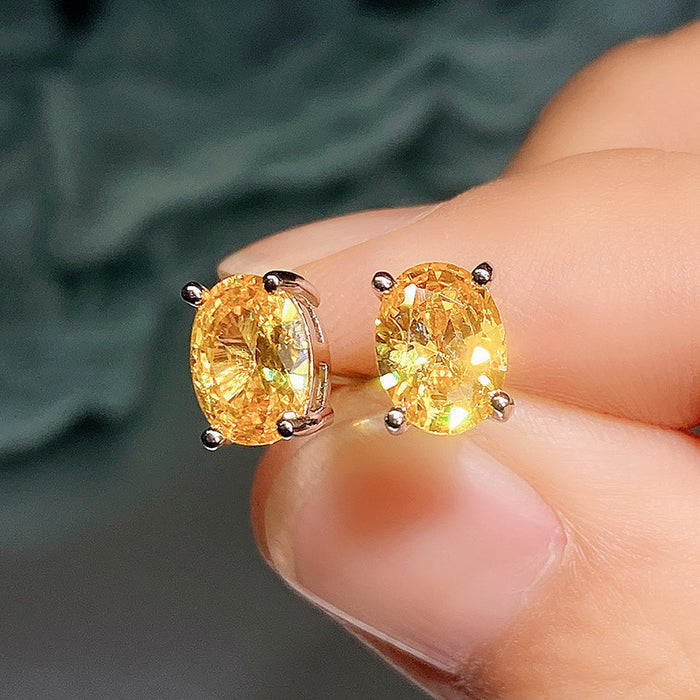 Pendientes de un solo diamante con cuatro garras