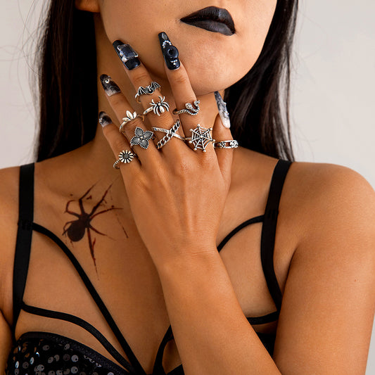 Gothic Snake and Spider Ring Set - Halloween-Themed Punk Animal Rings for Women