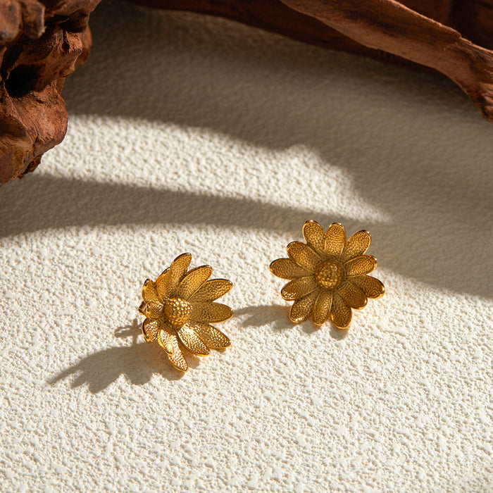 Pendientes de margaritas de acero inoxidable en oro de 18 quilates de diseñador: joyería europea con diseño de girasoles y flores