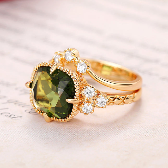 Dark green couple engagement ring fashionable evening accessories