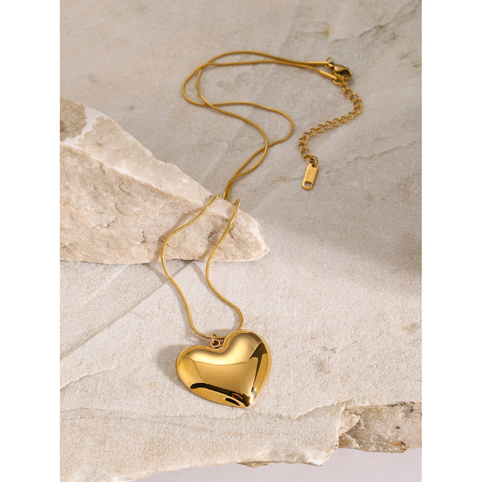 Trendy Titanium Steel Heart Pendant Necklace - 18K Gold-Plated Stainless Steel Jewelry for Women