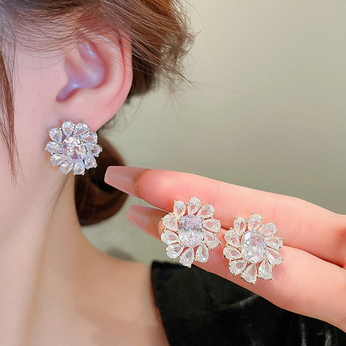 Pendientes de girasol con diamantes completos, pendientes de estilo japonés de alta gama, pendientes de flores