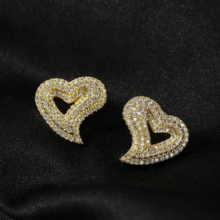 Pendientes vintage con diseño de cruz y flores