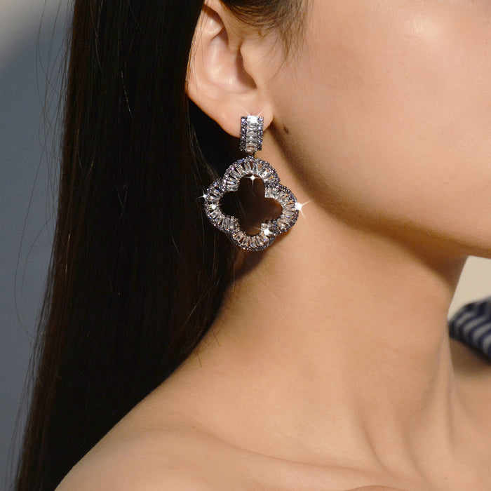 Vintage Clover Earrings - Exquisite Zircon Geometric Jewelry for a Chic Look