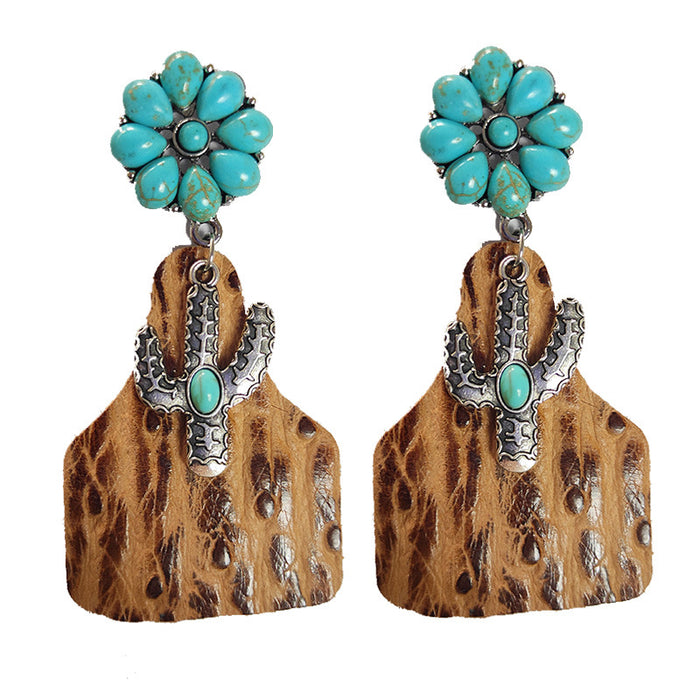 Pendientes de piel con relieve bohemio con pelo largo y diseño de cactus