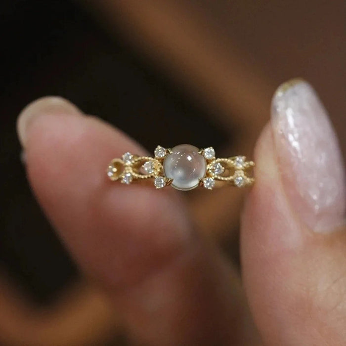 Imitation moonstone ring retro romantic index finger ring exquisite egg-shaped female ring