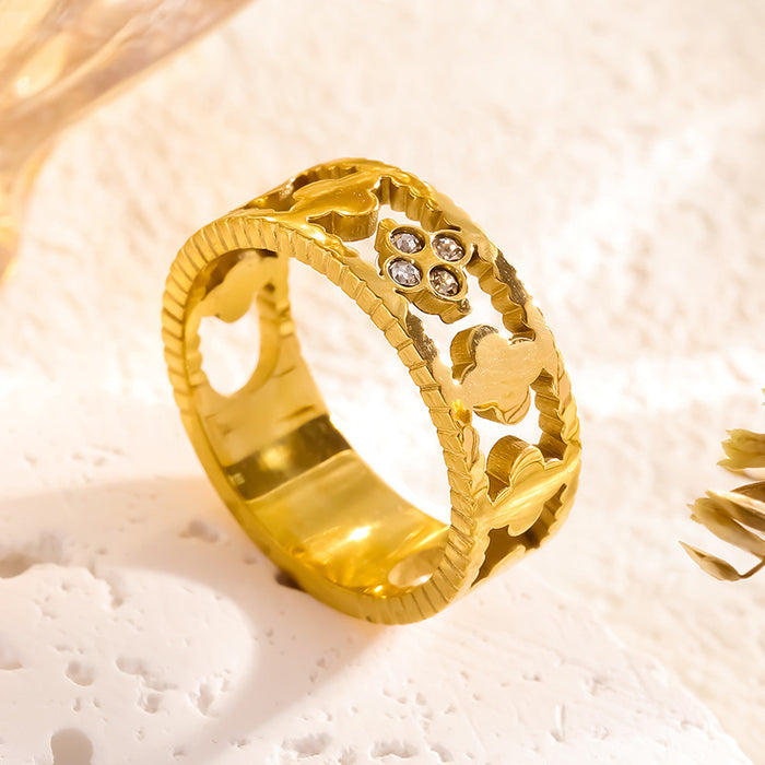 Wholesale stainless steel and titanium steel diamond-encrusted openwork four-leaf clover rings