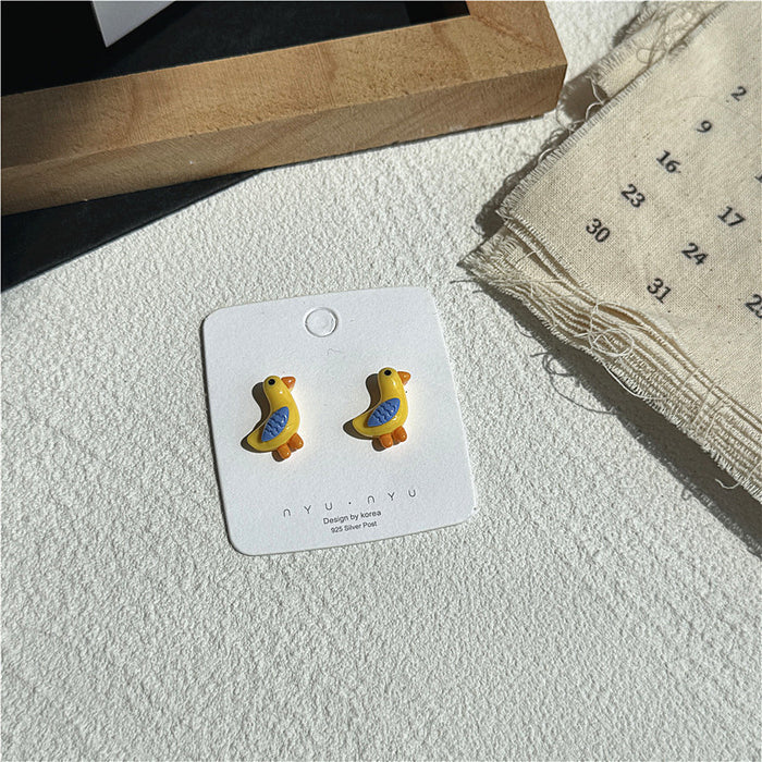 Dopamine snail ear clip S925 silver needle childlike earrings