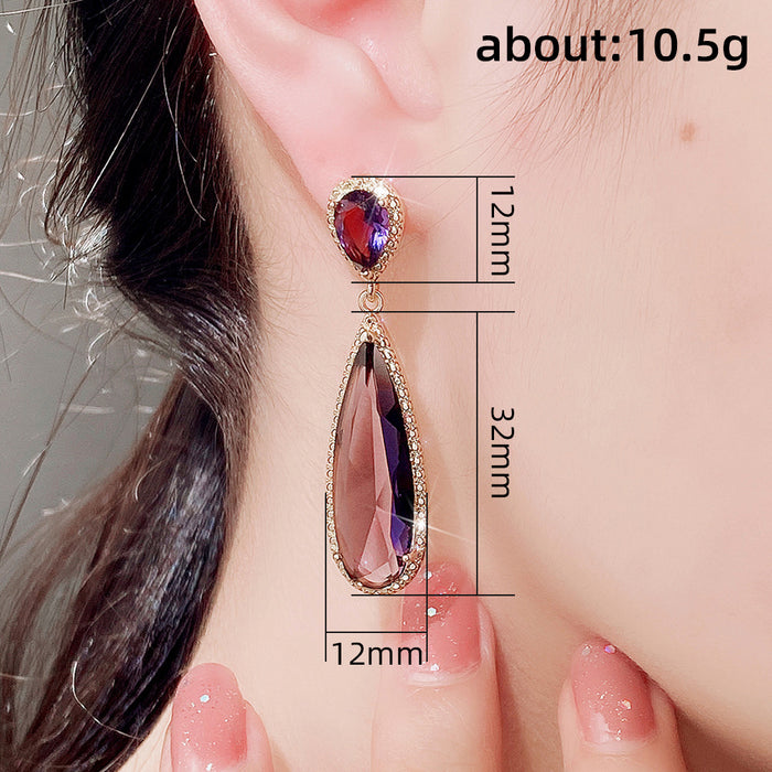 Vintage teardrop zircon earrings