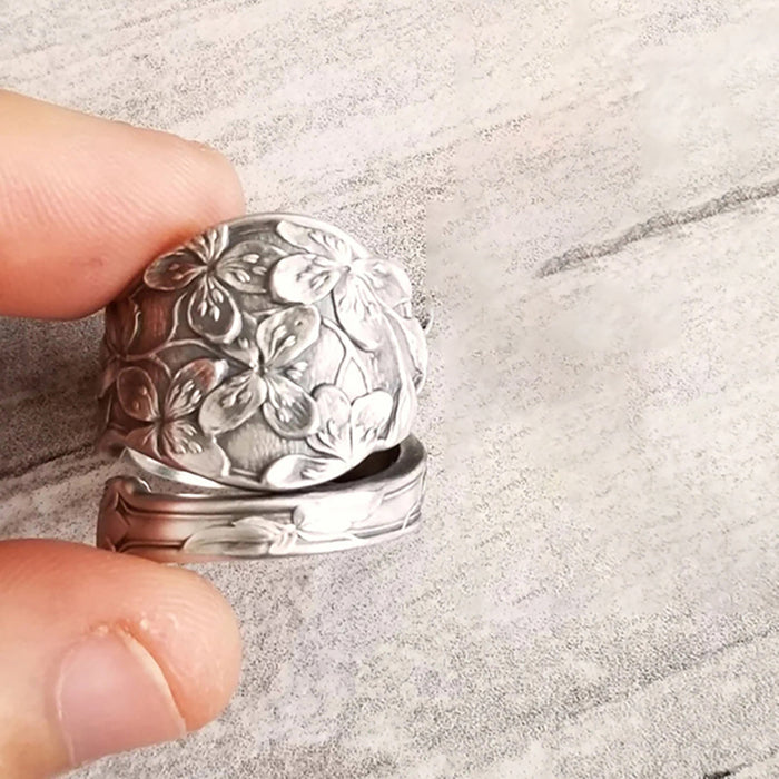 Anillo floral vintage con diseño de flores de estilo oscuro, anillo de compromiso para mujer