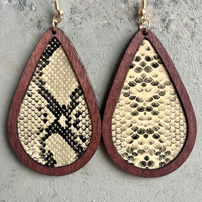 Wooden snake texture earrings