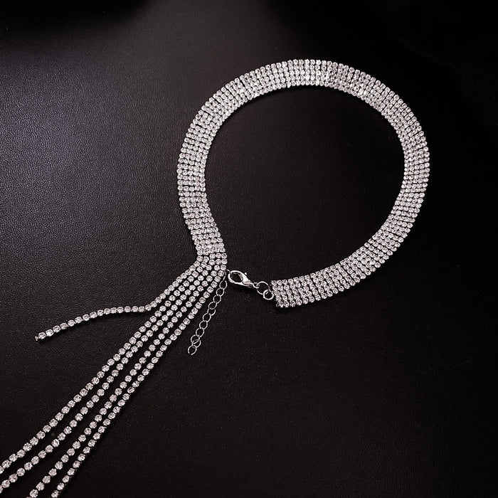 Collar largo con borlas de diamantes de imitación: gargantilla moderna con un colgante brillante para mujer