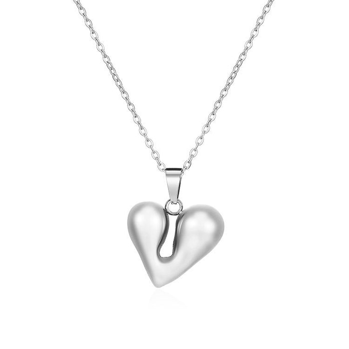 Love pendant necklace, 18K light luxury European and American style clavicle chain