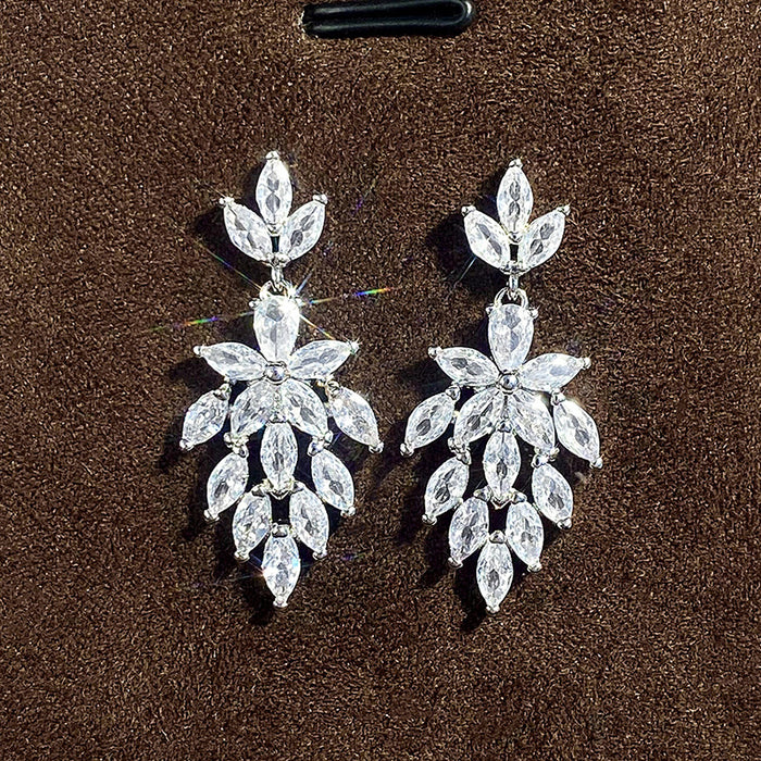 Temperament leaf bridal earrings