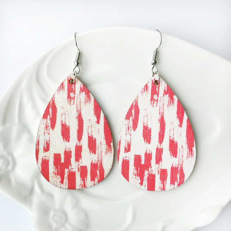 Pendientes de madera de colores