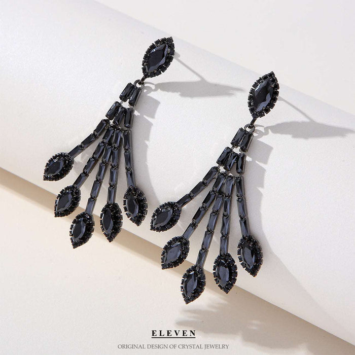 Four-leaf clover Tassel Rhinestone Chain Earrings