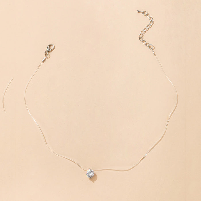 Collar de circonitas en forma de corazón para mujer: cadena minimalista con colgante de piedras preciosas