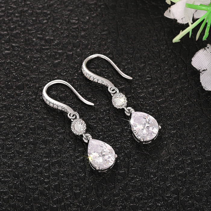 Teardrop-Shaped Bridal Earring Necklace Set