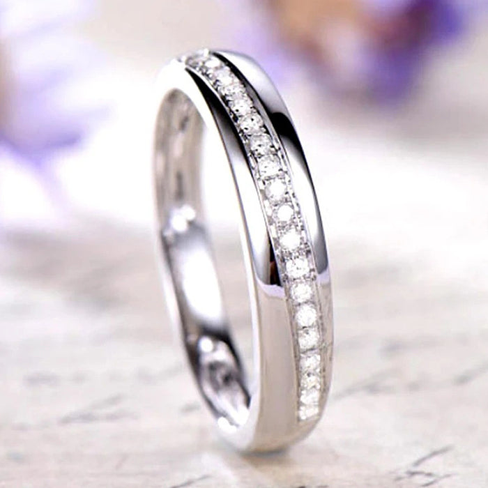 Simple and fashionable diamond ring for men, creative wedding ring for men and women