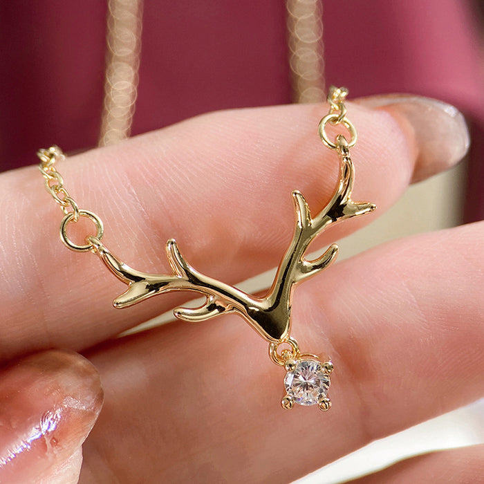 Christmas Elk Zircon Pendant Necklace