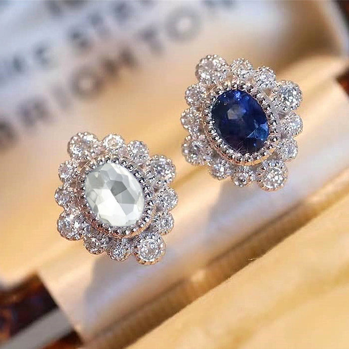 Pendientes de moda con diseño floral de circonita azul real en forma de diamante