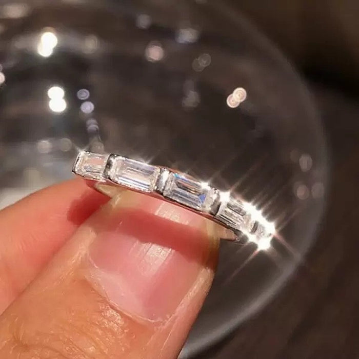 Anillo de circonita súper brillante, anillo de moda de celebridades al por mayor