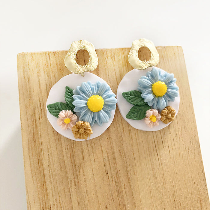 Elegant Geometric Floral Clay Earrings - Handcrafted with Delicate Detailing