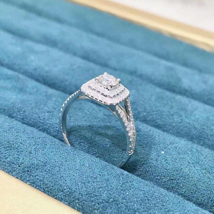 Anillo de diamantes con incrustaciones de circonitas y joyería para aniversario de bodas