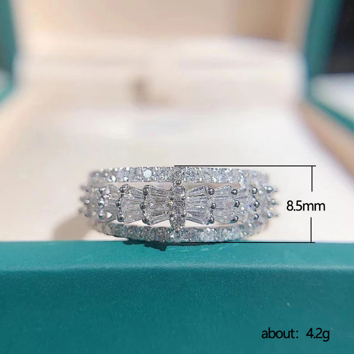 Anillo de imitación de moissanita con microincrustaciones de diamantes y diamantes de alto carbono para mujer